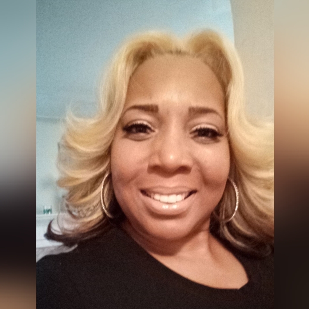 Meet your Posher, Anita